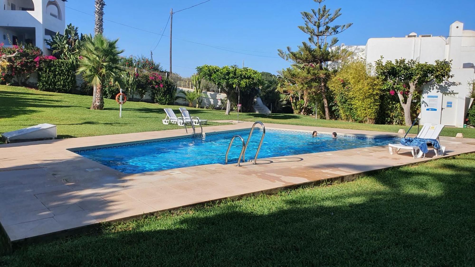Neptunito: Primera Linea Con Piscina โมฮาการ์ ภายนอก รูปภาพ