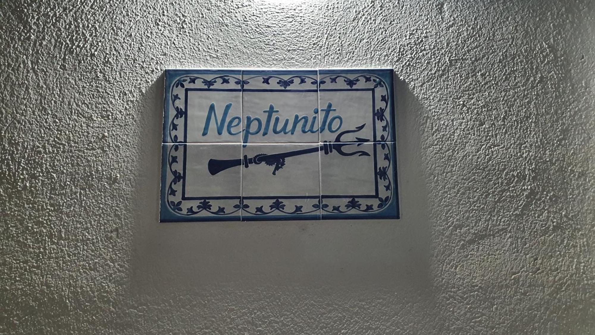Neptunito: Primera Linea Con Piscina โมฮาการ์ ภายนอก รูปภาพ